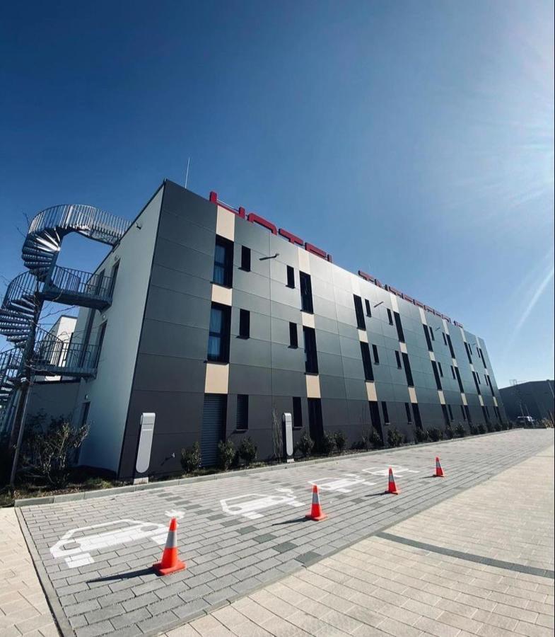 Intergroup Business & Design Hotel Ingolstadt Kosching Экстерьер фото