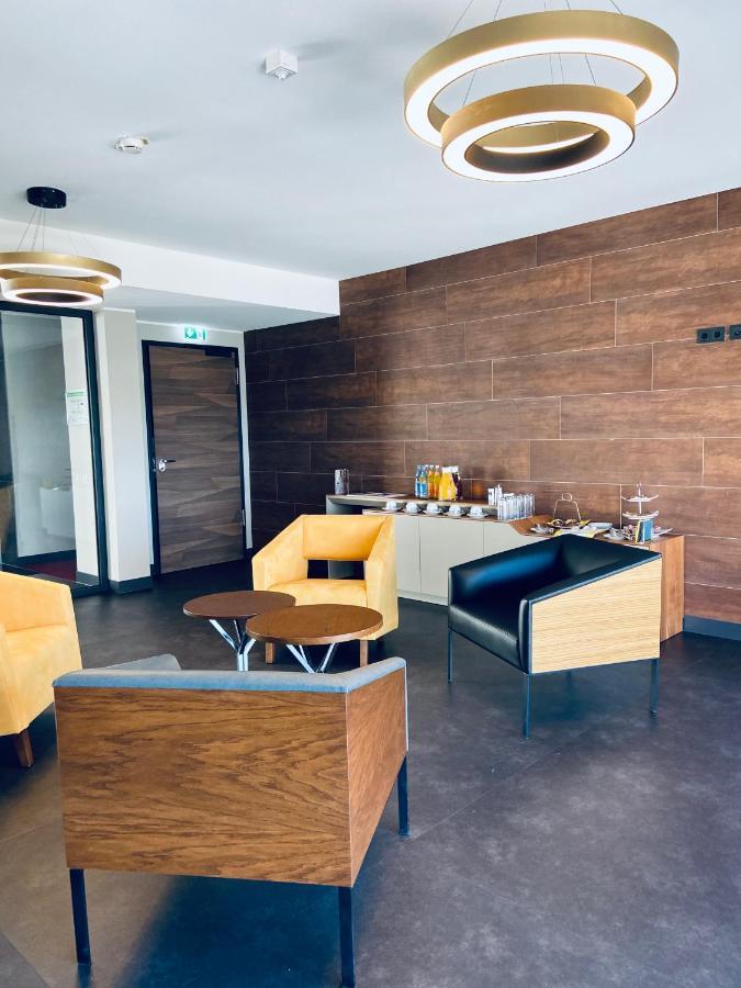 Intergroup Business & Design Hotel Ingolstadt Kosching Экстерьер фото