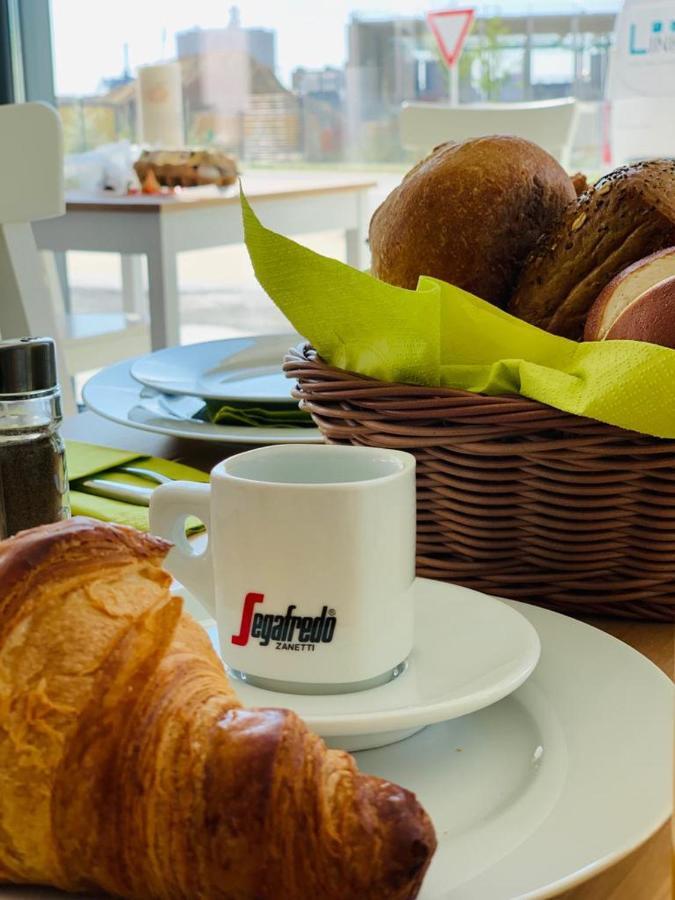 Intergroup Business & Design Hotel Ingolstadt Kosching Экстерьер фото