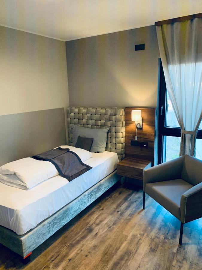 Intergroup Business & Design Hotel Ingolstadt Kosching Экстерьер фото